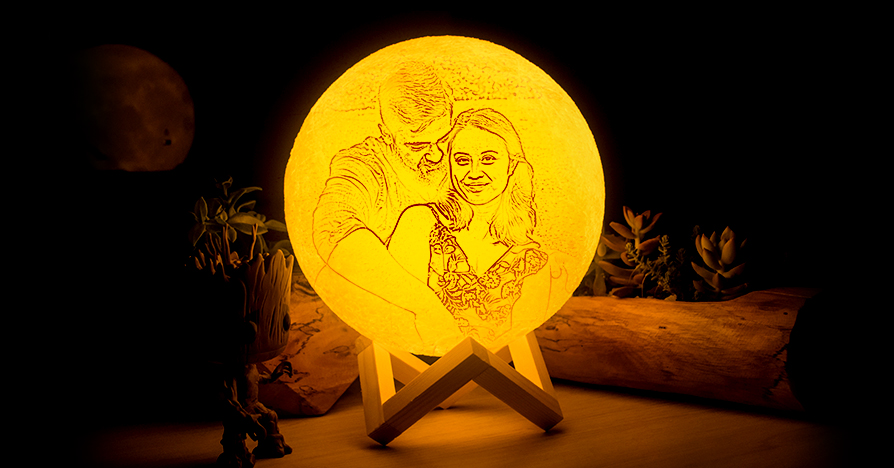 Personalised Moon Lamp