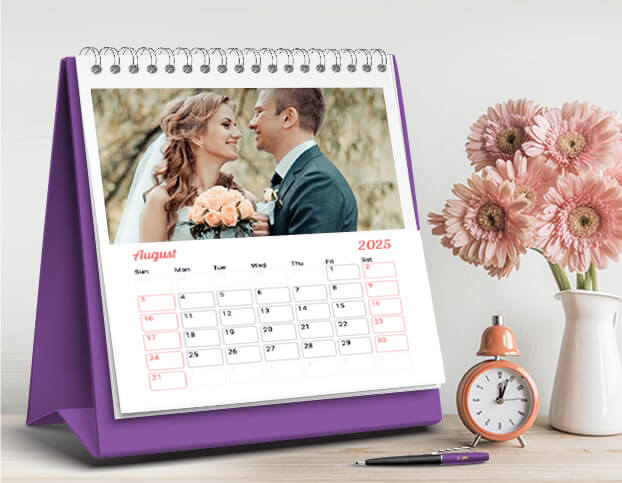 Wedding photo printed on desk calendar